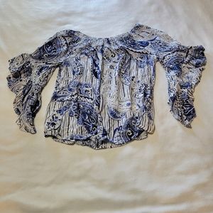 3/4 flutter sleeve top